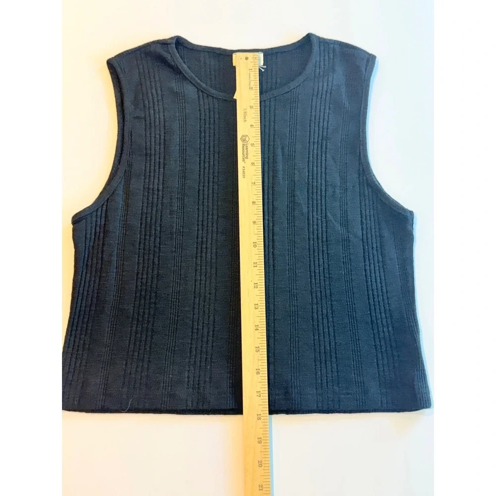 POL sleeveless knit